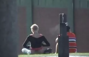 XXX Huhn auf dem pornos mit reifen frauen kostenlos Stuhl
