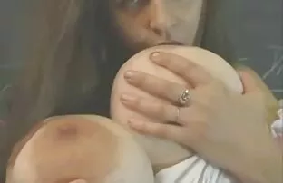 XXX Natasha sexfilm alte frau White haben sex mit Spielzeug im Wohnzimmer