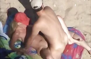 XXX Alter gratis porno ü50 Mann geschraubt drei Mädchen voller Leidenschaft auf Auto
