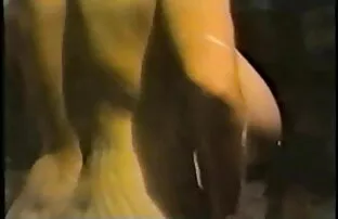 XXX Frischer Sex mit pornos ab 40 zwei Frauen