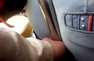 XXX Ein Mann in einem weißen Kleid, leckt eine Frau und haben Sie deutsche reife pornos