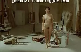 XXX Der Mann streichelte sie zwischen den Beinen reife frauen pornos gratis