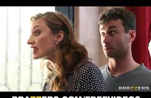 XXX MILF asian vor der Kamera zeigt großen sex filme mit alten damen Arsch